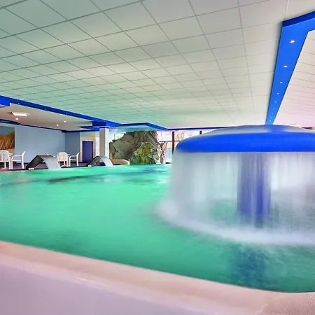 Deichhaeuser Anna Kueste Deichhaeuser Anna Kueste 7-22 아파트